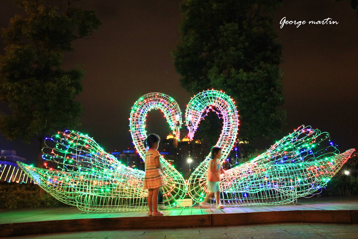 http://i.dcview.tw/gallery/201207/11b807ed831c7aef50f66c1b4b780cf5.jpg