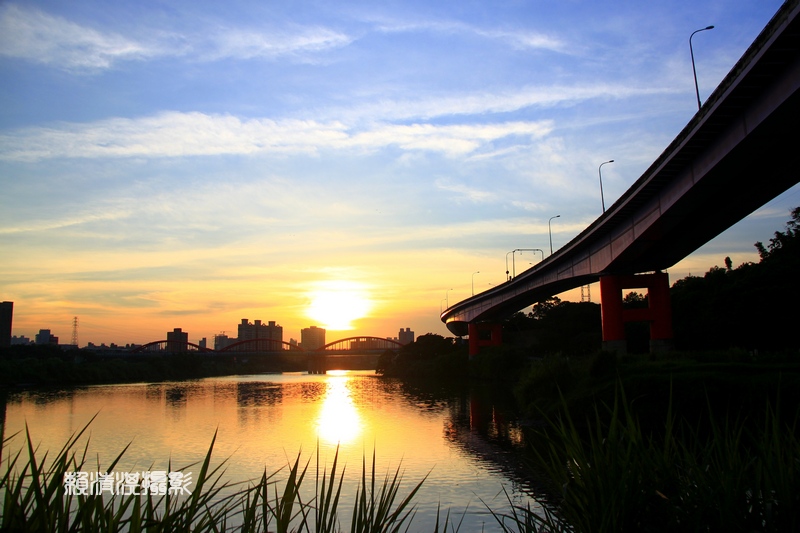 http://i.dcview.tw/gallery/201207/1b6708285220936ed12761295bb5925a.jpg