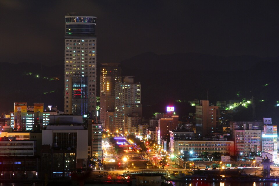 http://i.dcview.tw/gallery/201207/2310295e32858777bcdb76317e12197e.jpg