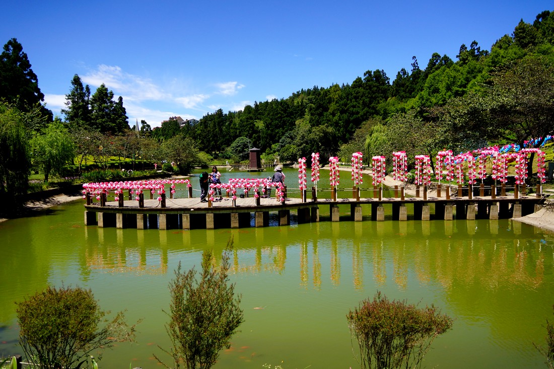 http://i.dcview.tw/gallery/201207/32ed6a6880e370dea55255df8efde13d.jpg