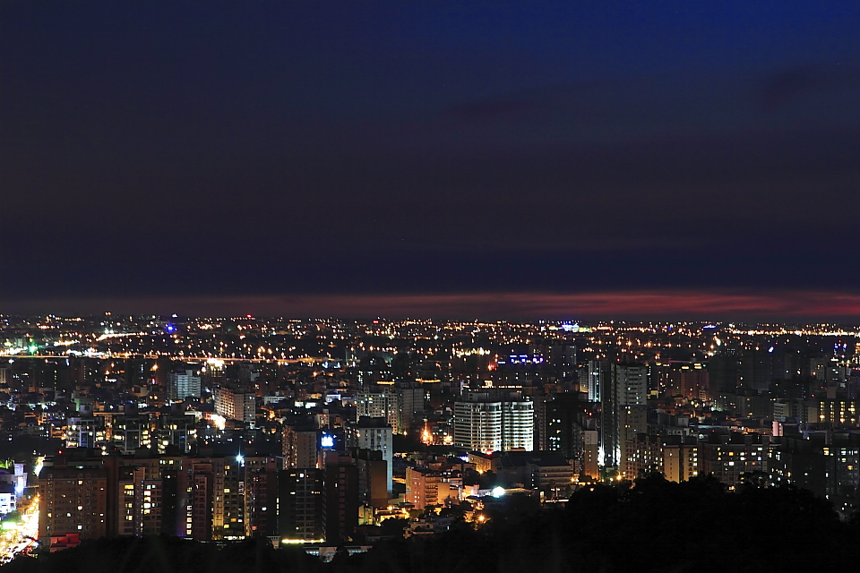 http://i.dcview.tw/gallery/201207/35b052ce638fe3c3c4a0fabab7219b85.jpg
