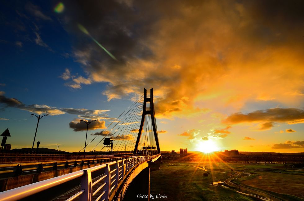 http://i.dcview.tw/gallery/201207/38ef635f95029243e163b6f8433e6894.jpg