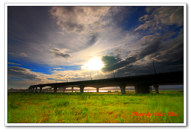 http://i.dcview.tw/gallery/201207/3a1f7a206f1c79e4b6e3e0e6f2f4a614.jpg