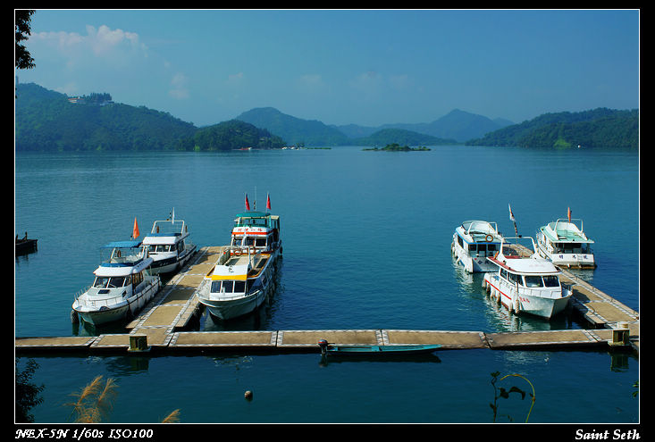 http://i.dcview.tw/gallery/201207/53eece2c0b73aae7d3675b2d0408db12.jpg