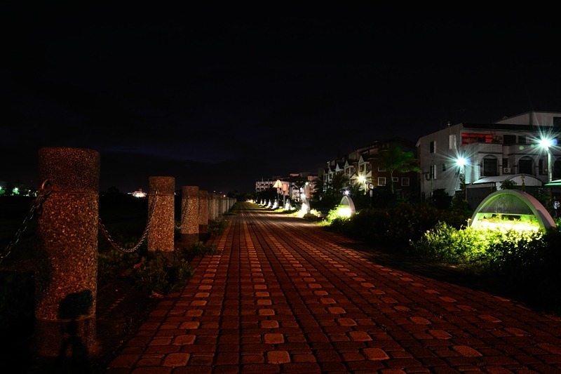 http://i.dcview.tw/gallery/201207/569b37e8aadfb2c650a049a60789fdc6.jpg