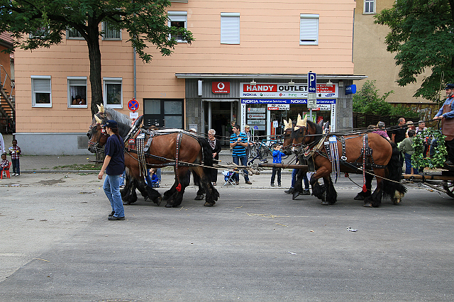 http://i.dcview.tw/gallery/201207/573d58bab006cb76747ace2cc430f7a8.jpg
