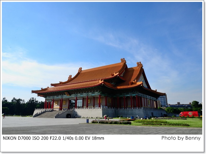 http://i.dcview.tw/gallery/201207/5c67ac872c4519288c849b47a5c93d39.jpg
