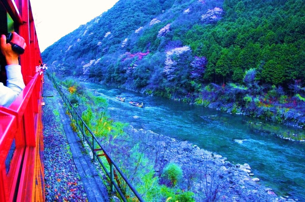 http://i.dcview.tw/gallery/201207/5dc90e8a0a2e166bedd6d57348467603.jpg