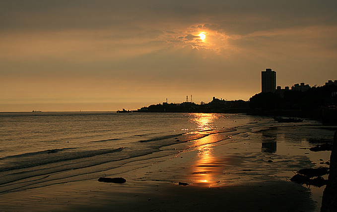 http://i.dcview.tw/gallery/201207/63edb258067bc6ce7d396c439538b03a.jpg