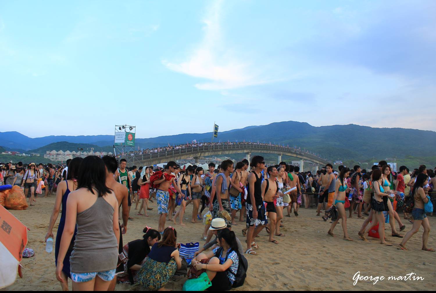 http://i.dcview.tw/gallery/201207/669c2d4875b9f58ce5cb6bf30328770b.jpg