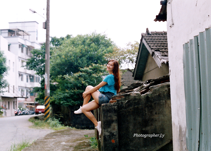 http://i.dcview.tw/gallery/201207/70177ecc4f32a3da7ce779159b7f6588.jpg