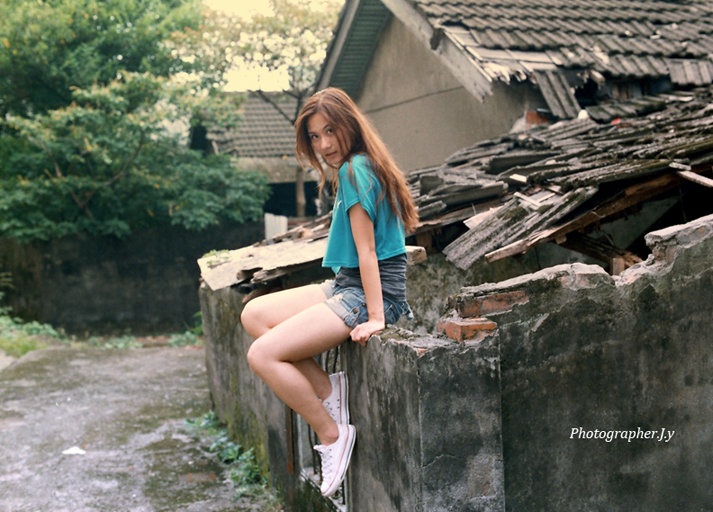 http://i.dcview.tw/gallery/201207/761a94fd0eb1134bc7ef9b1a779ef353.jpg