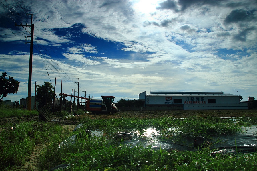 http://i.dcview.tw/gallery/201207/7680601d951ba34bcffee6202ee54e15.jpg