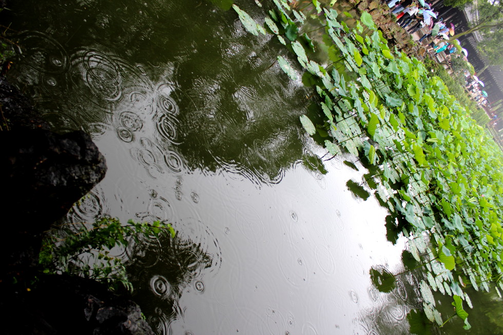 http://i.dcview.tw/gallery/201207/7ac24491d164c5068eb5ad73e3436b26.jpg