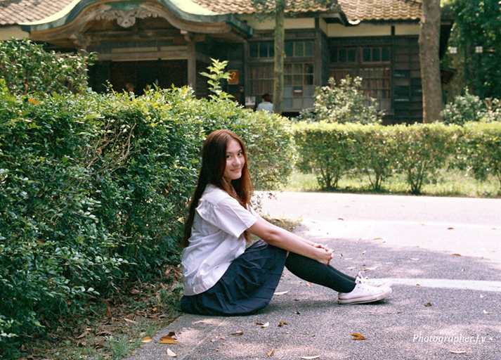 http://i.dcview.tw/gallery/201207/8d596221893b9582b0b44301fea74b75.jpg
