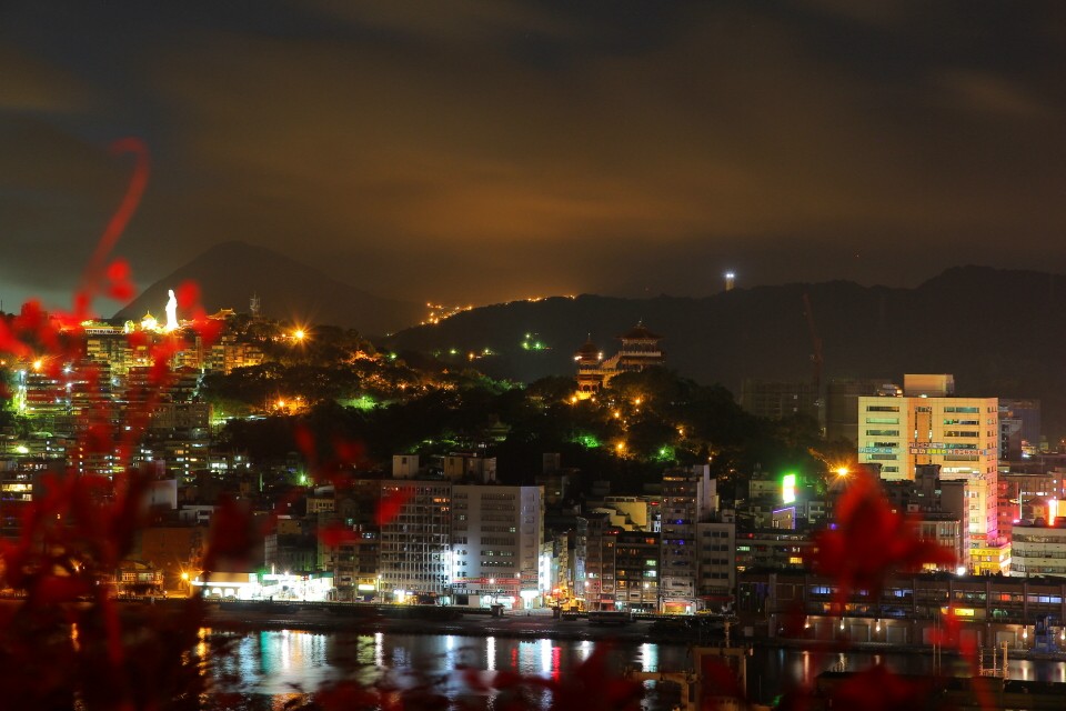 http://i.dcview.tw/gallery/201207/9204d904e099c3e3b0e4df03a9e7a648.jpg