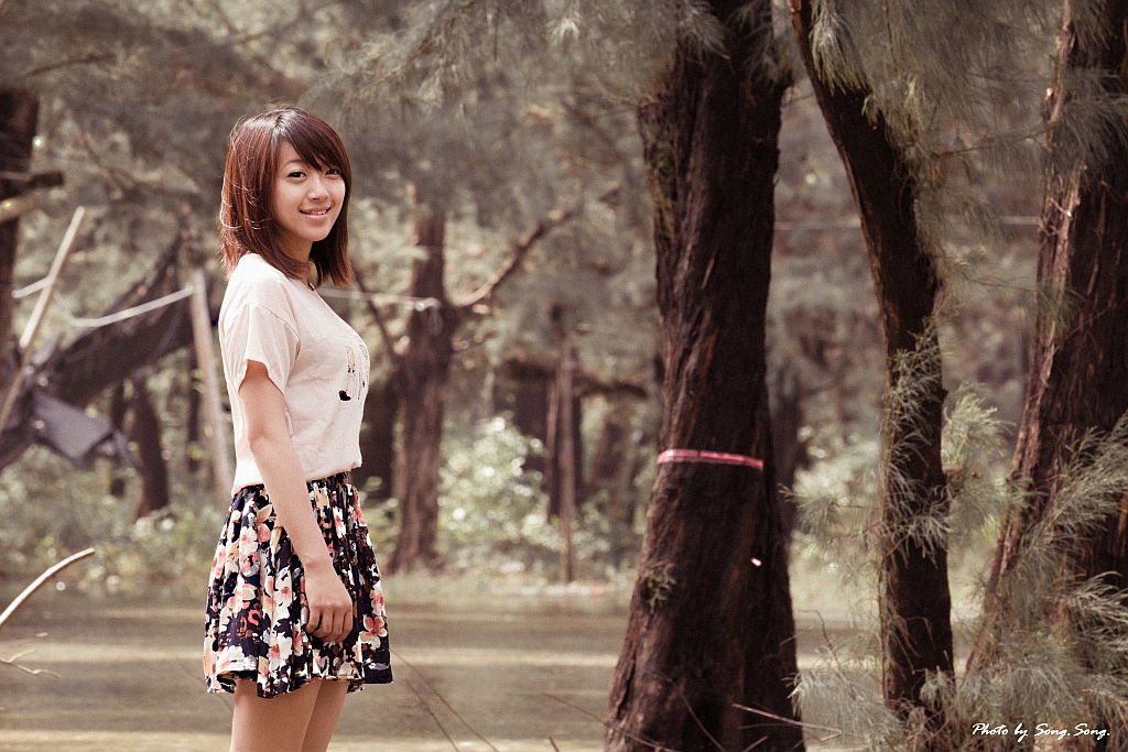 http://i.dcview.tw/gallery/201207/92d29a5816d079259f0f520860b24b67.jpg