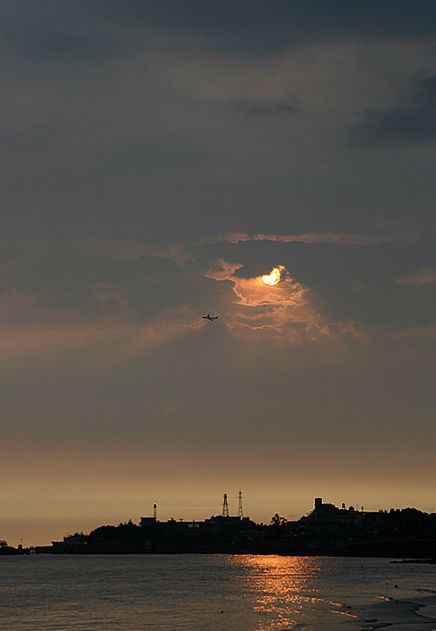 http://i.dcview.tw/gallery/201207/9bcc341d4b967c925b3c45be48f55fb9.jpg