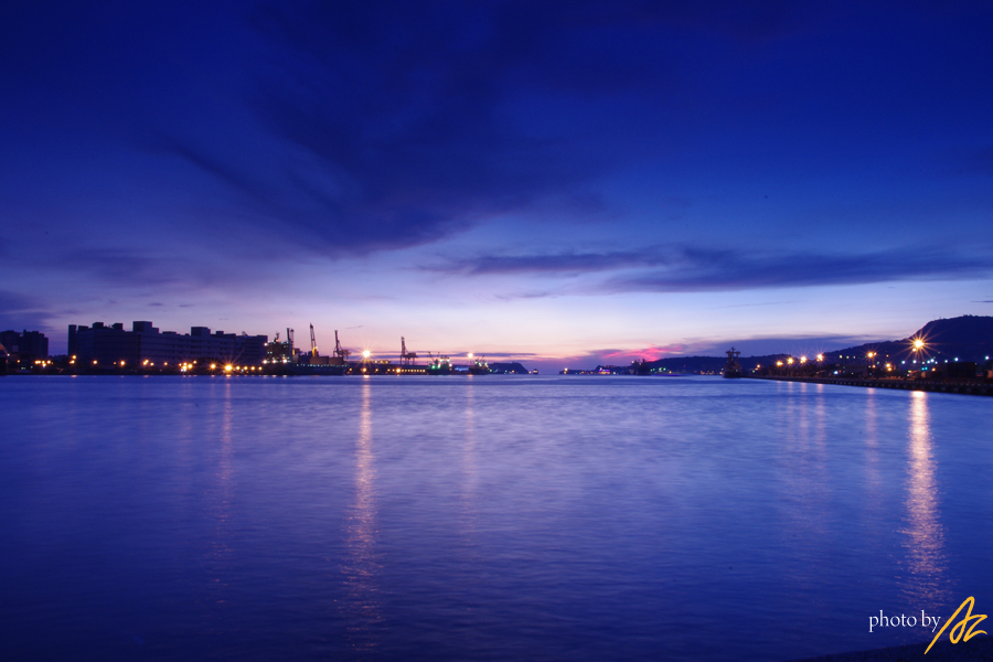 http://i.dcview.tw/gallery/201207/a22093223f5c866194b91657cfa196ae.jpg