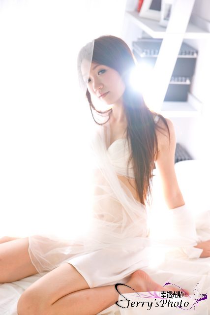 http://i.dcview.tw/gallery/201207/aa87f6f7b27a0fe412842c0c52b601e6.jpg