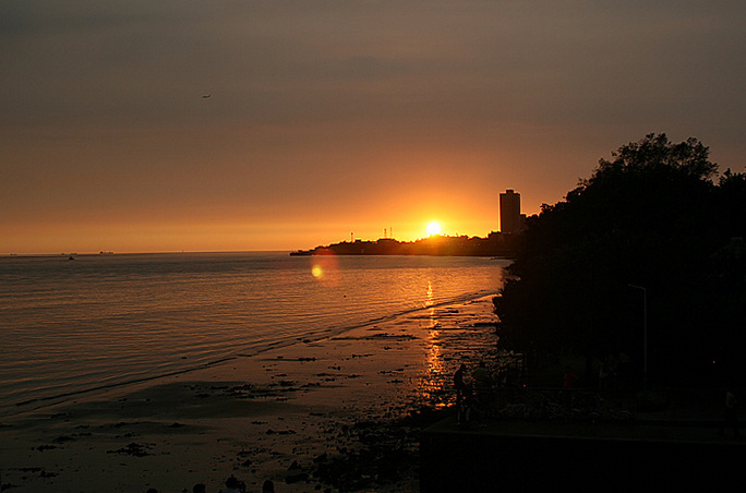 http://i.dcview.tw/gallery/201207/b03a3730fe170b0f82e33117a3e13556.jpg