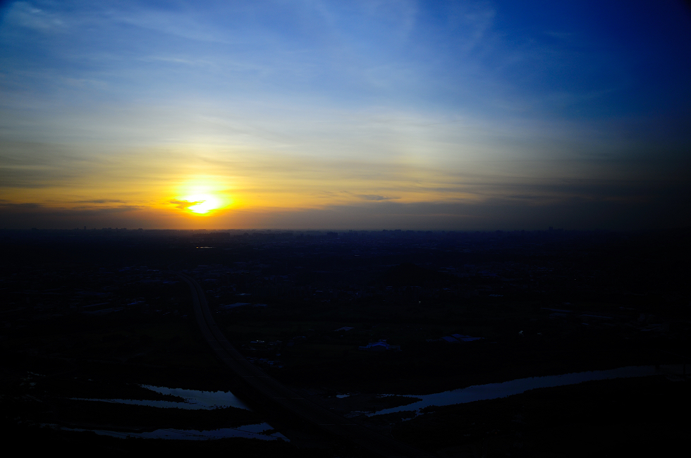 http://i.dcview.tw/gallery/201207/c9b6e10d628674b4e707b7defe3764d4.jpg