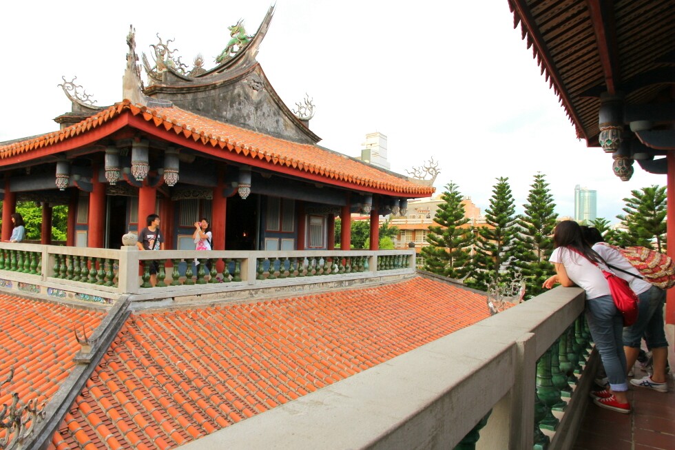 http://i.dcview.tw/gallery/201207/ca00e707aa61cc9806b1cc95469b9dfa.jpg