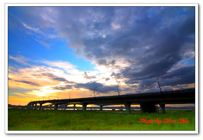 http://i.dcview.tw/gallery/201207/e128ca364bf4cb14759f62845581fd05.jpg