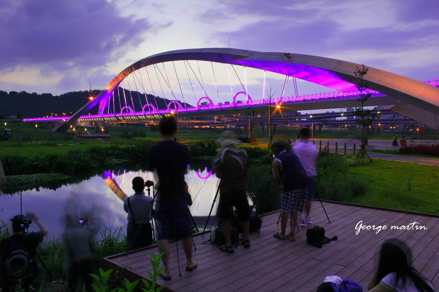http://i.dcview.tw/gallery/201207/e4d727923a657e12fbe992ea1a8a8bc6.jpg
