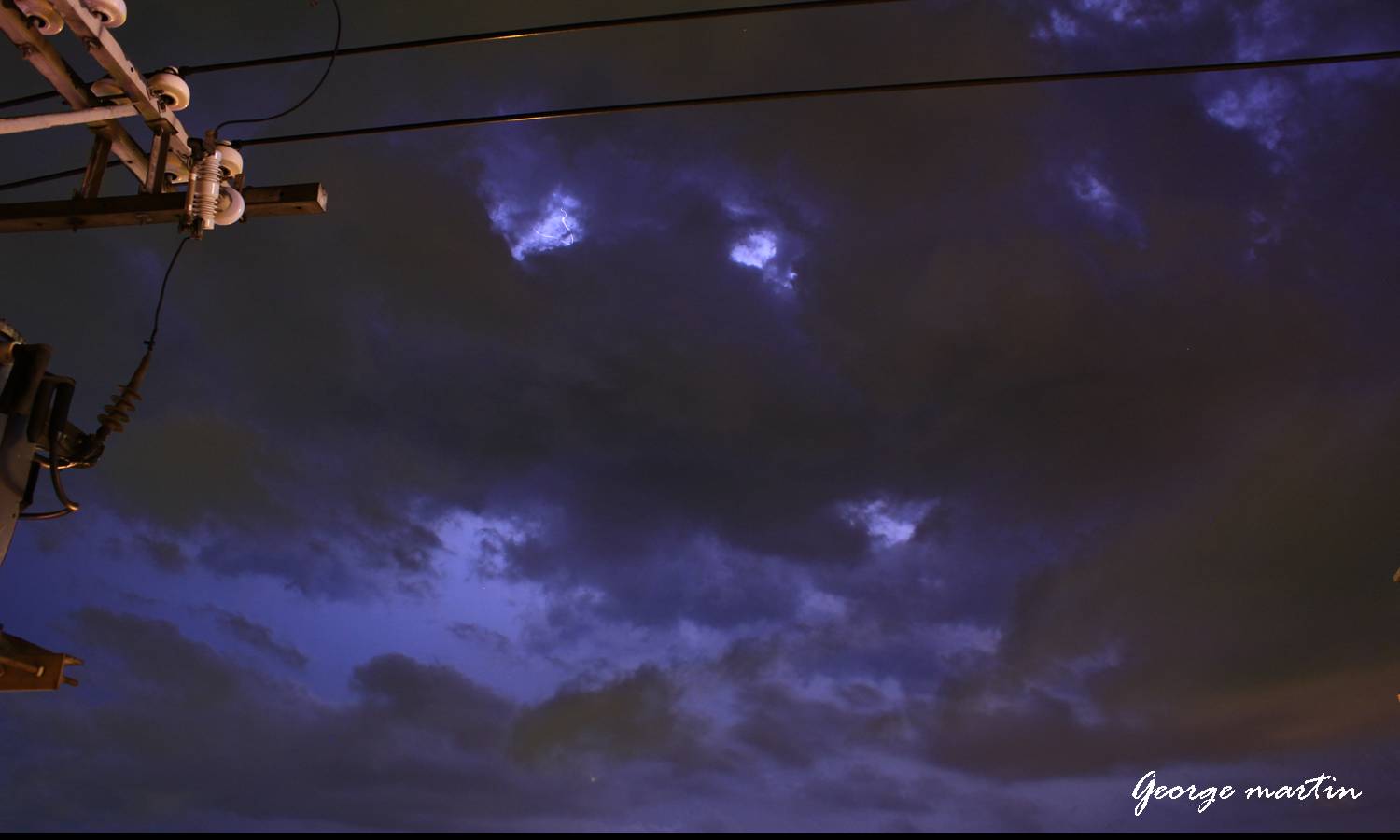 http://i.dcview.tw/gallery/201207/e7e8f321bb3789ac0d36ce29a33b334a.jpg