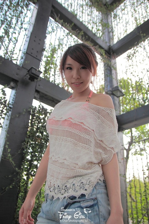 http://i.dcview.tw/gallery/201207/e981053c7f0bec7f143ded30c3f597de.jpg