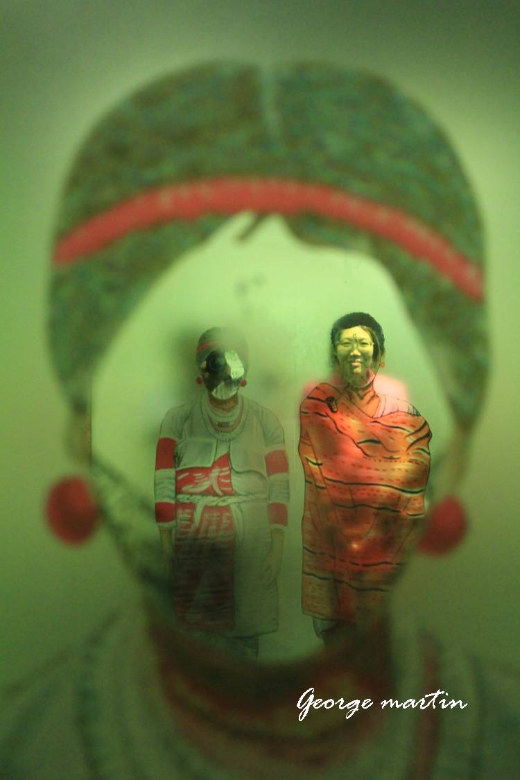 http://i.dcview.tw/gallery/201207/ed42dcab0c00ebbc26e622890ec2cda8.jpg
