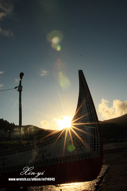 http://i.dcview.tw/gallery/201207/f2f35d3a6f87cd8a89c2050fe9d7c415.jpg