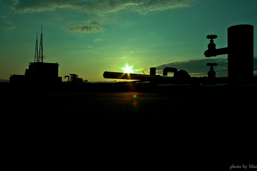 http://i.dcview.tw/gallery/201207/f5f5f6134ba9b16f24aab58e78af2149.jpg