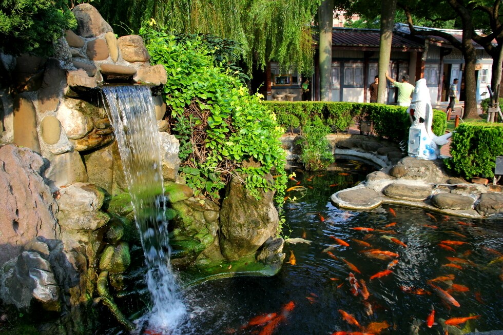 http://i.dcview.tw/gallery/201207/f8bbb2bfee23db51c84ec5a32bdbef8e.jpg
