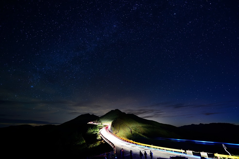 http://i.dcview.tw/gallery/201208/075e75f38fe4677364e493716e7245f3.jpg