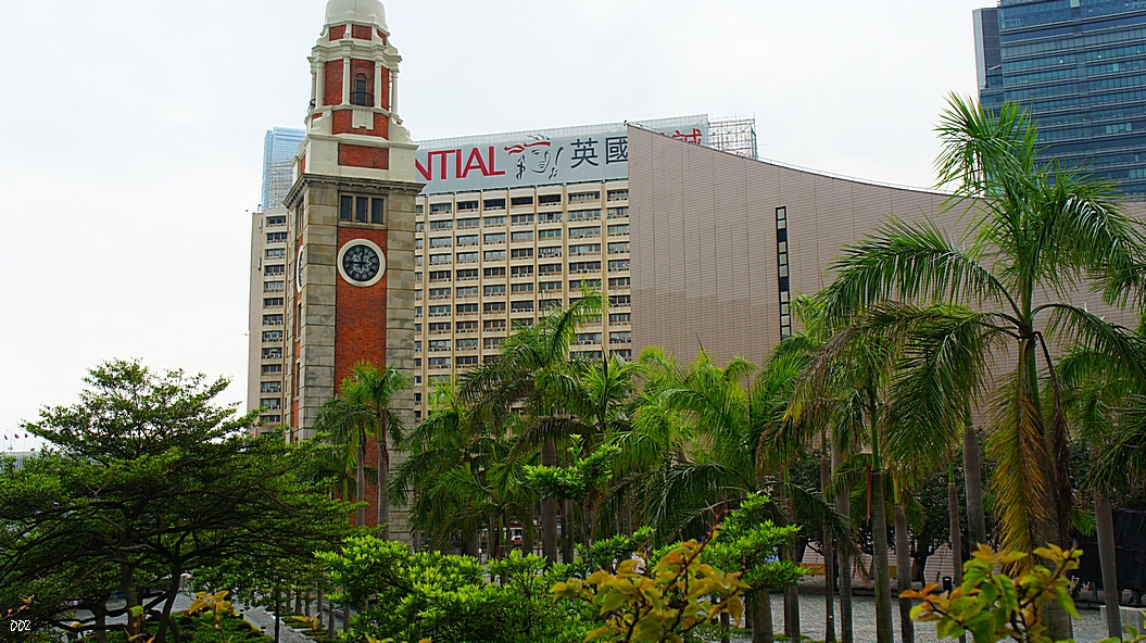 http://i.dcview.tw/gallery/201208/1fd87c8faeaf52d6721b7f93e9231b52.jpg