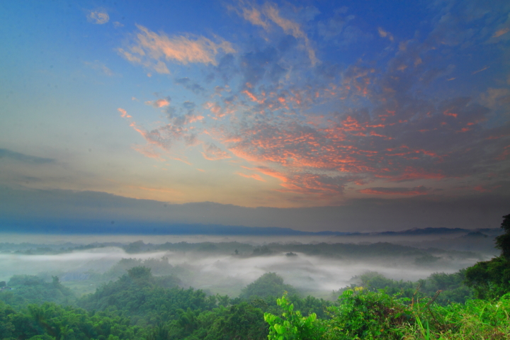 http://i.dcview.tw/gallery/201208/28c1d79c13a725bbcbd635852b132d87.jpg
