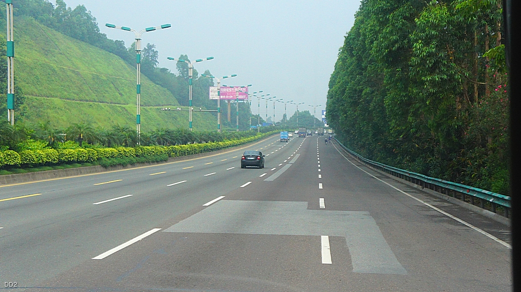 http://i.dcview.tw/gallery/201208/2db7dab72338be53cf5f3874da4a960e.jpg