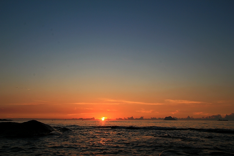http://i.dcview.tw/gallery/201208/3189ac600136af80ff0c8c73a9390791.jpg
