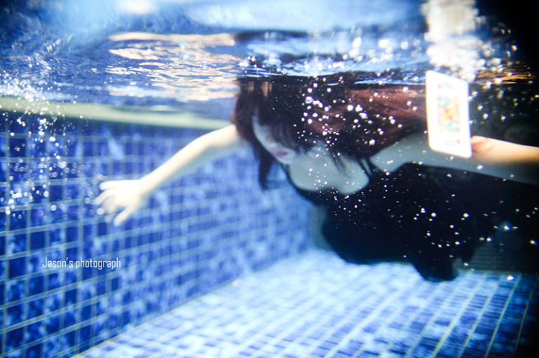 http://i.dcview.tw/gallery/201208/3b5f49c90c26a86553409ce0e9617e5d.jpg