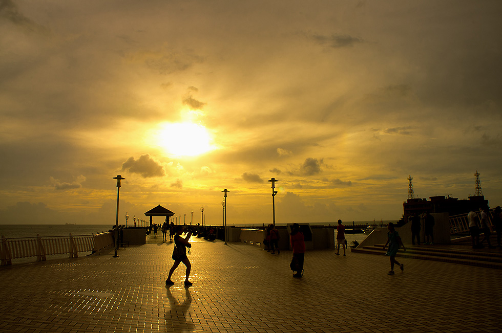http://i.dcview.tw/gallery/201208/45bec8027a7fb435c6bccde2423b20d4.jpg