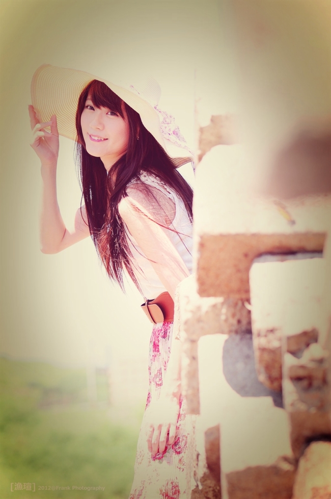 http://i.dcview.tw/gallery/201208/4a2b72aced8f171a8ca01d4e4762aa05.jpg