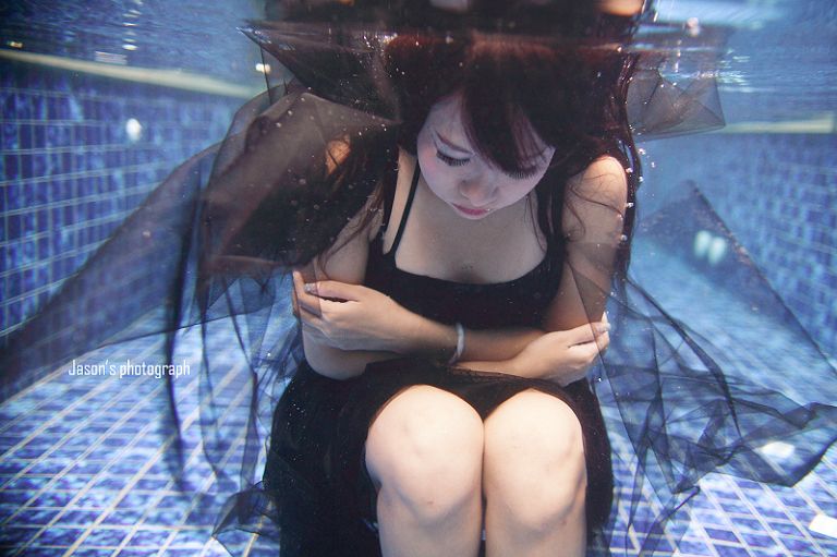 http://i.dcview.tw/gallery/201208/4dc287608c2b5808ed348520a4367497.jpg