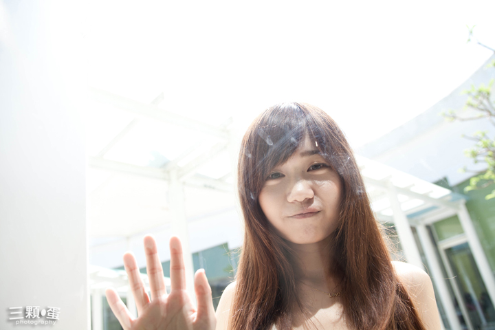 http://i.dcview.tw/gallery/201208/6c1b95b58de993f6af0c6566a8814b45.jpg