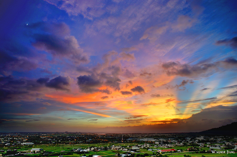 http://i.dcview.tw/gallery/201208/7f195a221f7cff07e8f2b60ad9b4211d.jpg