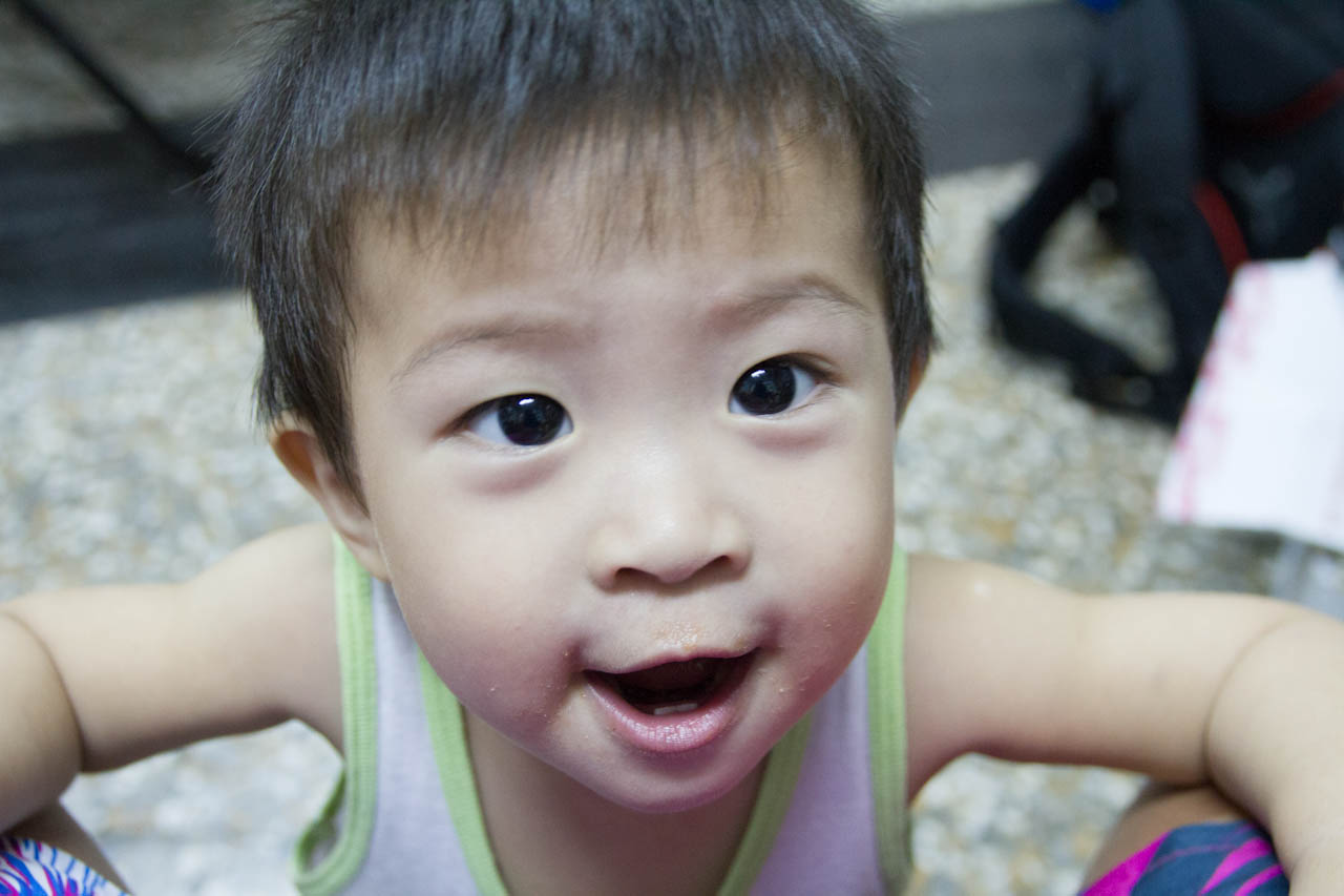http://i.dcview.tw/gallery/201208/8957238f0c09d924fa83ff7df588a332.jpg