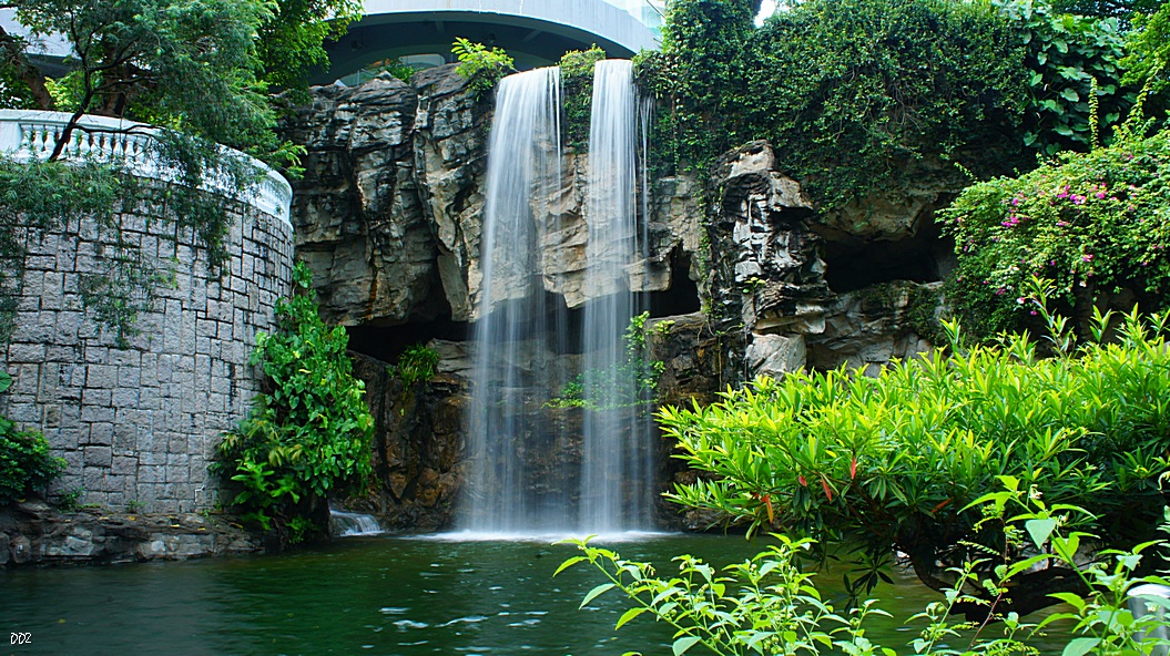 http://i.dcview.tw/gallery/201208/9c1522ea921996f603990e2321170b95.jpg