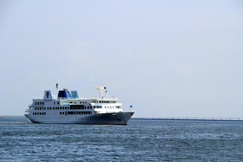 http://i.dcview.tw/gallery/201208/a3b01a769d22728867c0fae1b229c569.jpg