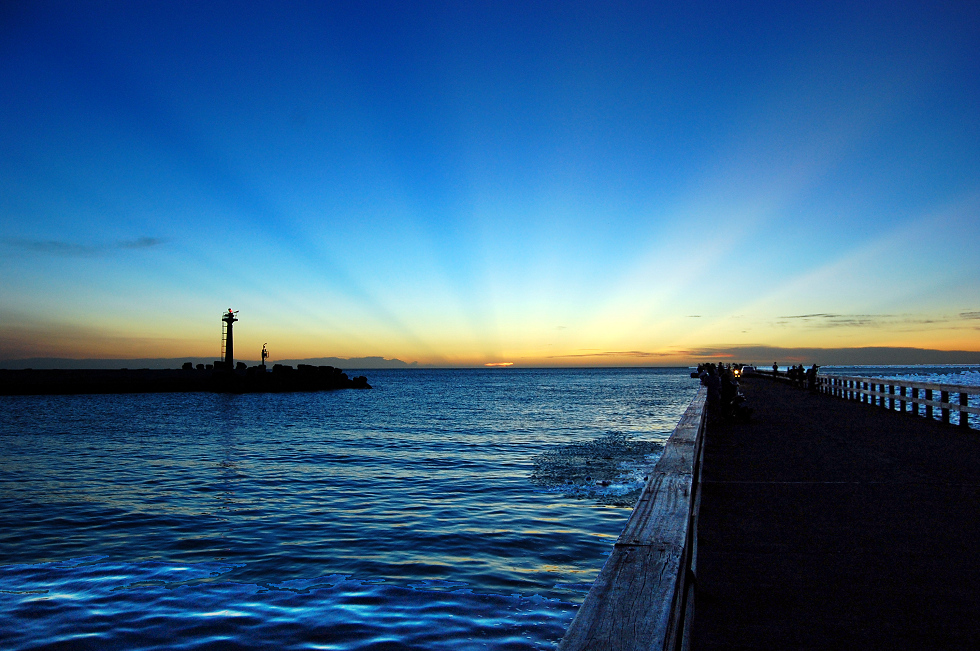 http://i.dcview.tw/gallery/201208/a61f0b8a08ed01bcba89ec870a58647d.jpg